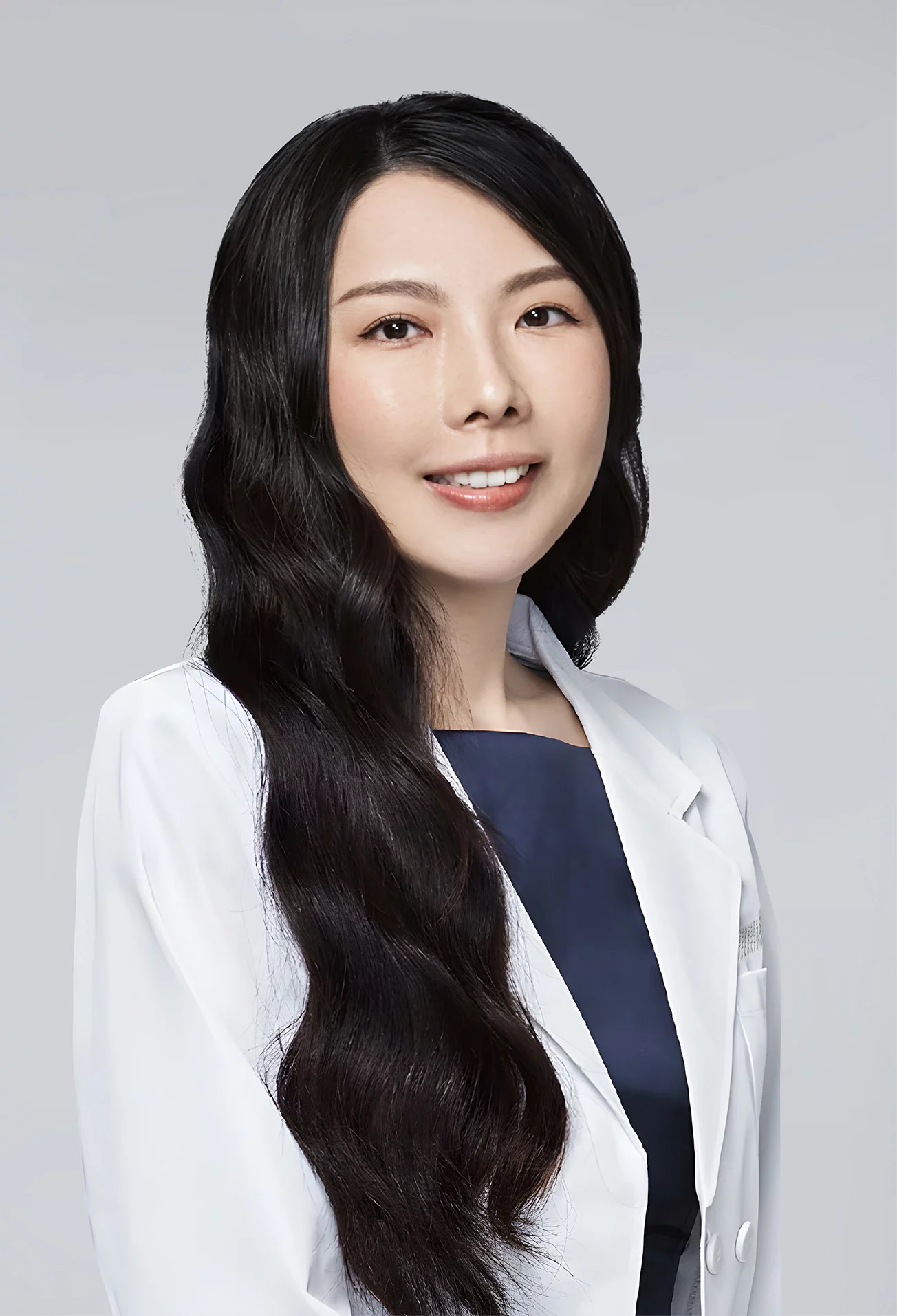 德美健康美學_醫師獨照_洪曼珊醫師